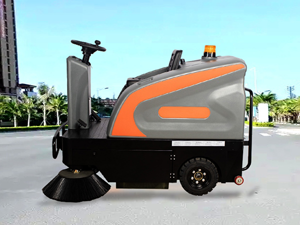 T-GL5駕駛式掃地機(jī)